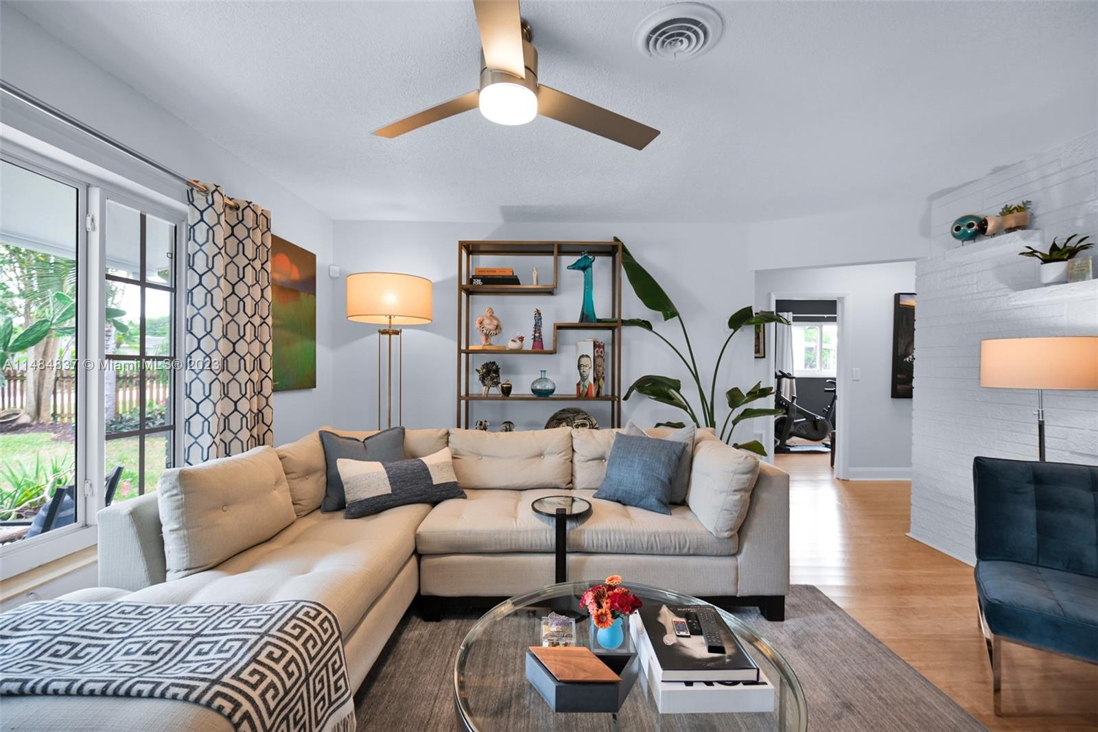 CORAL HEIGHTS - Residential