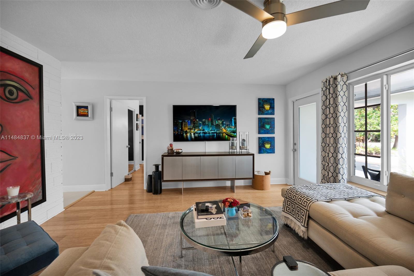 CORAL HEIGHTS - Residential