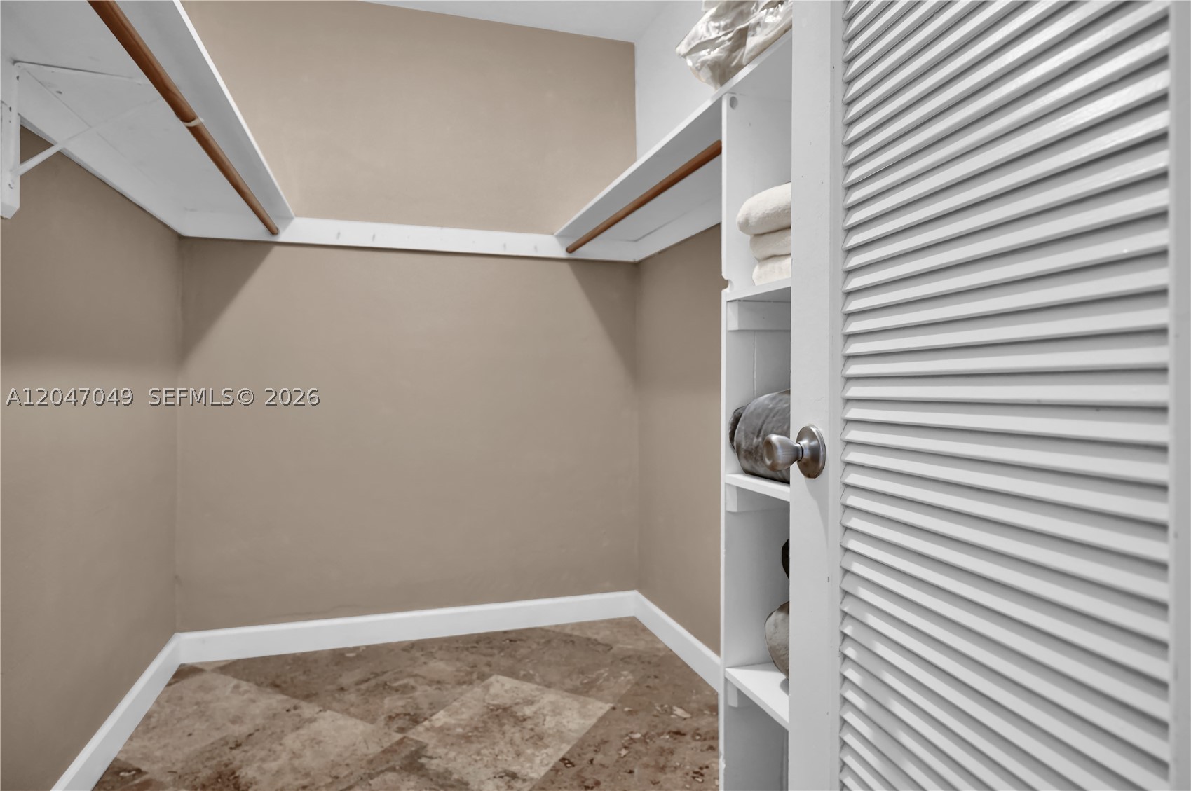 SIAN OCEAN RESIDENCES CON - Residential