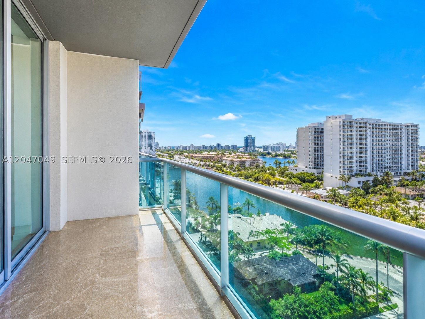 SIAN OCEAN RESIDENCES CON - Residential