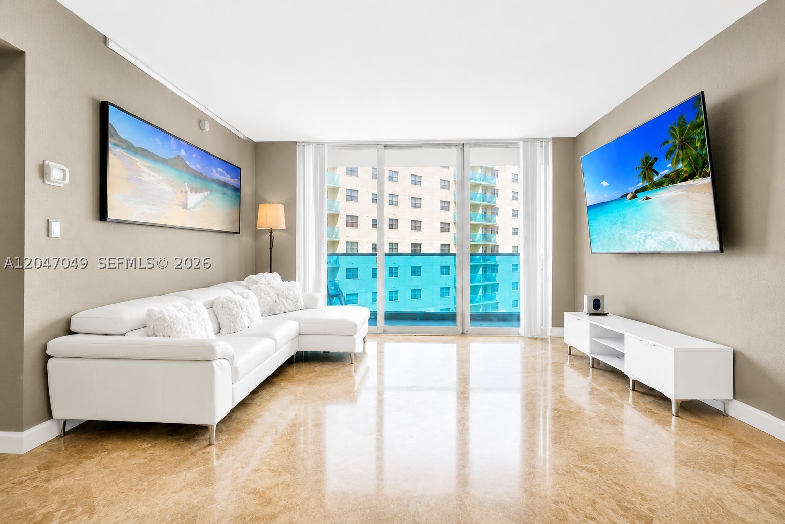 SIAN OCEAN RESIDENCES CON - Residential