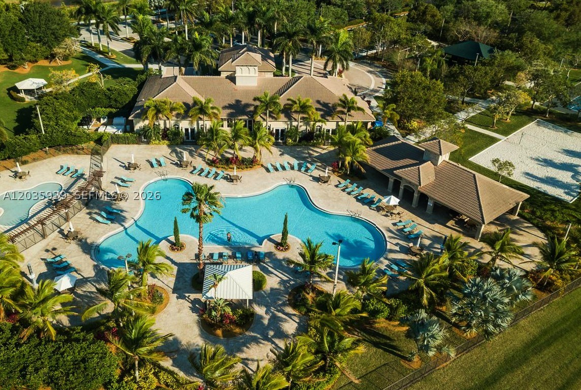 ISLES AT WESTON - Residential Lease