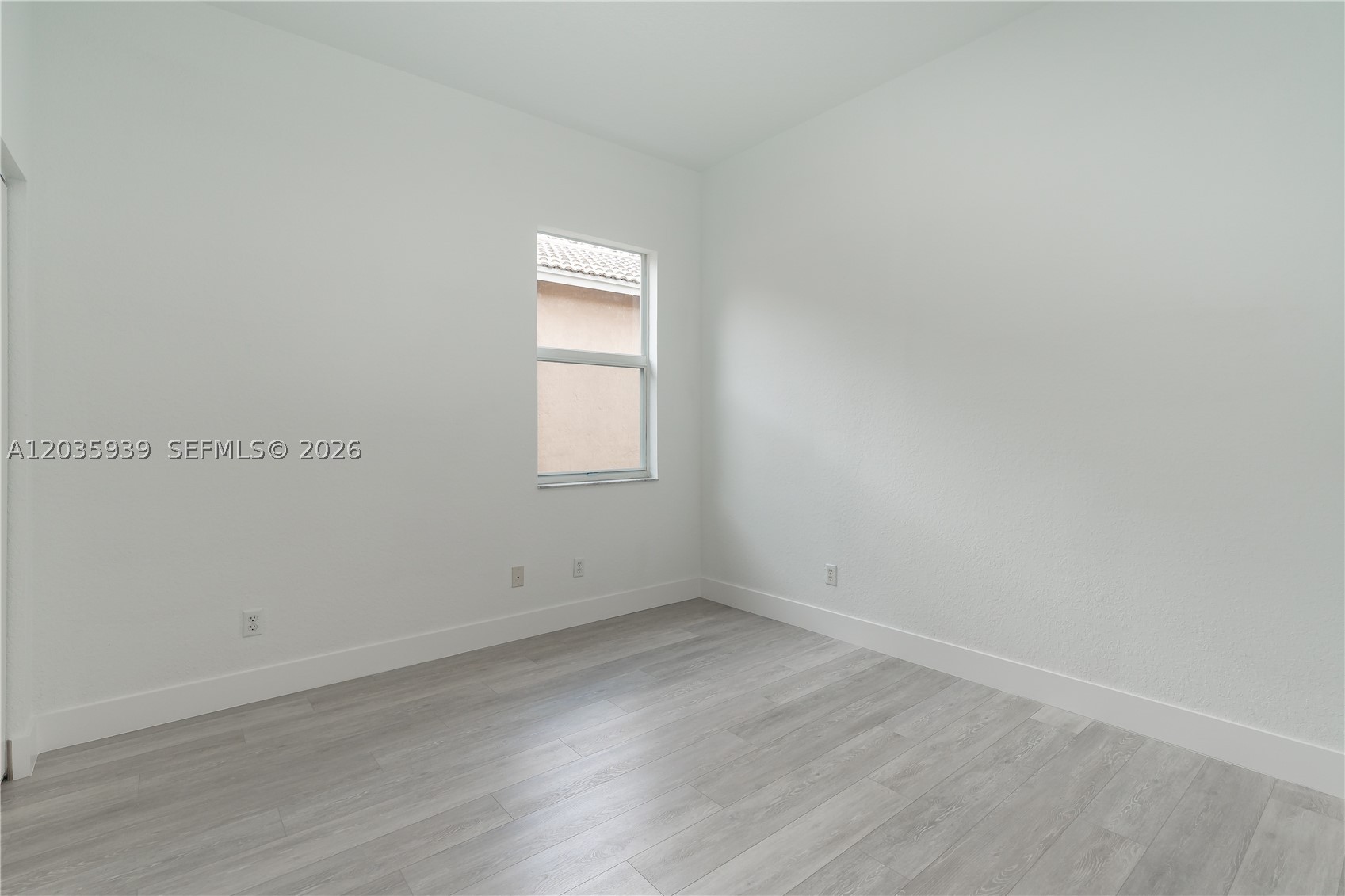 ISLES AT WESTON - Residential Lease