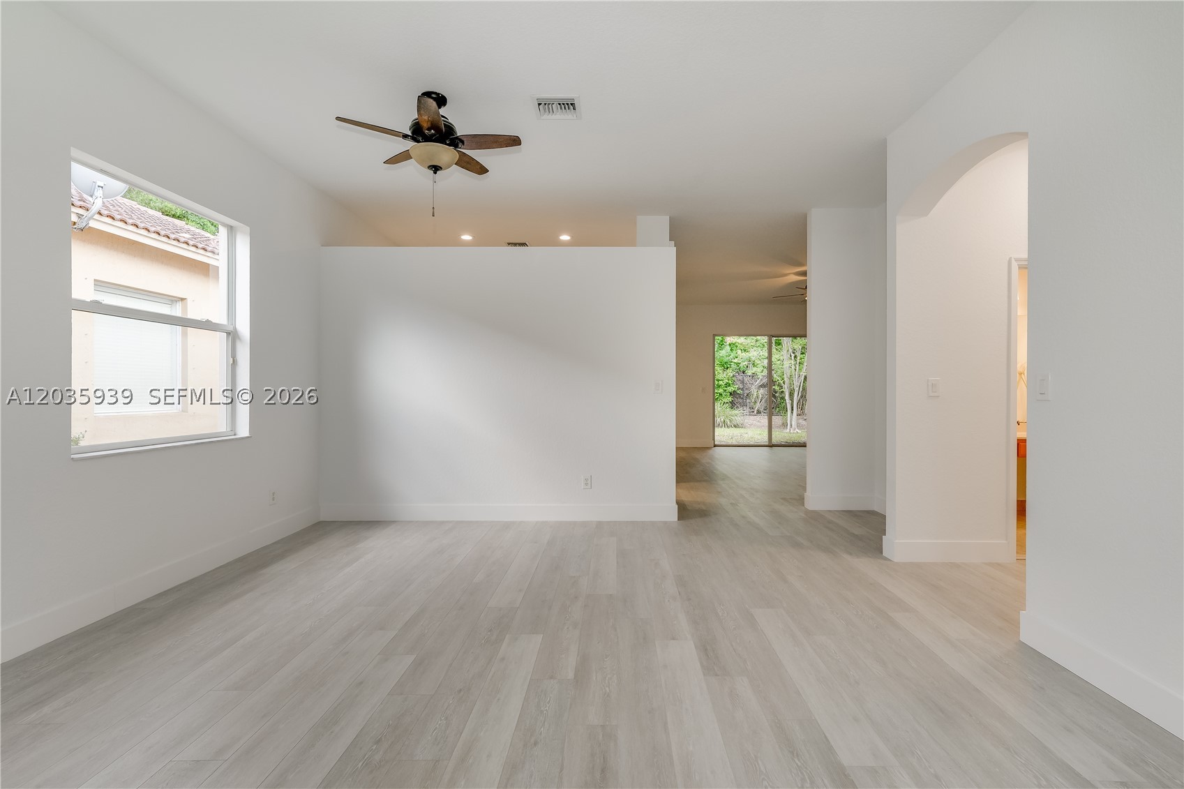 ISLES AT WESTON - Residential Lease
