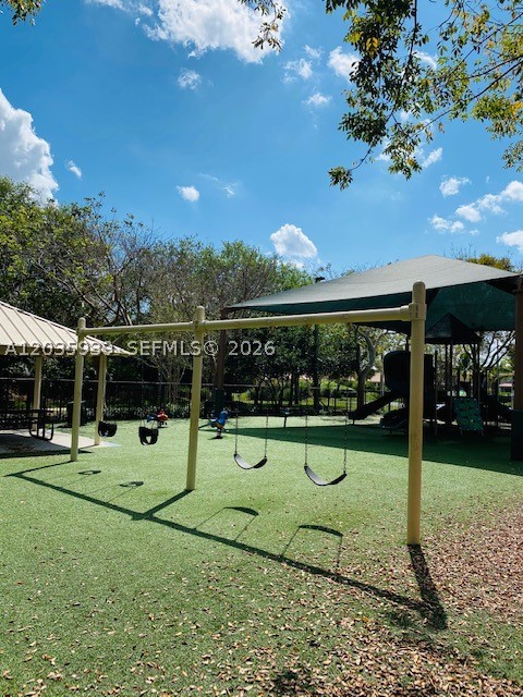 ISLES AT WESTON - Residential Lease