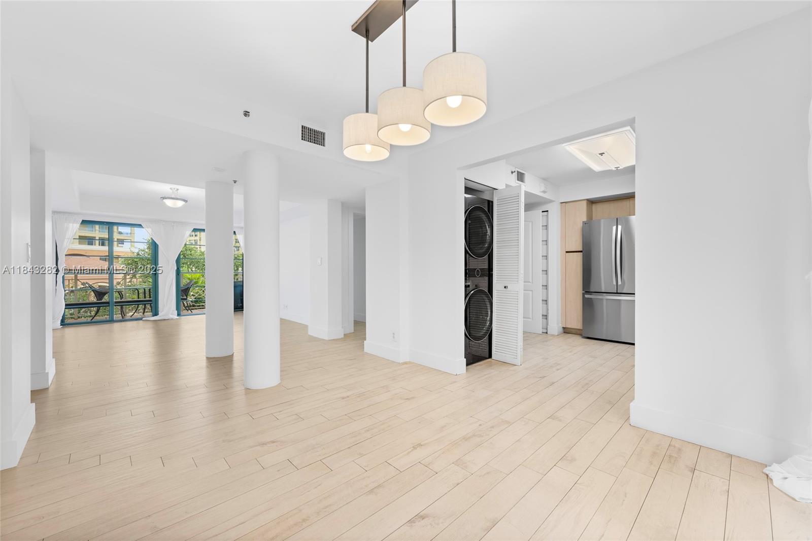 THE COURTS AT SOUTH BEACH - Residential Lease