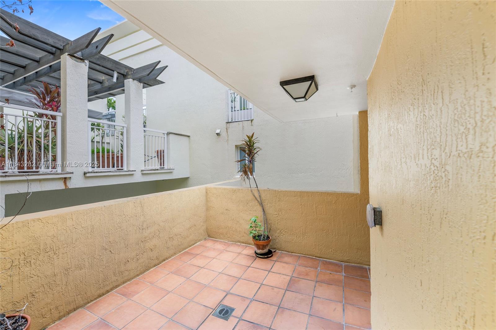 THE COURTS AT SOUTH BEACH - Residential Lease