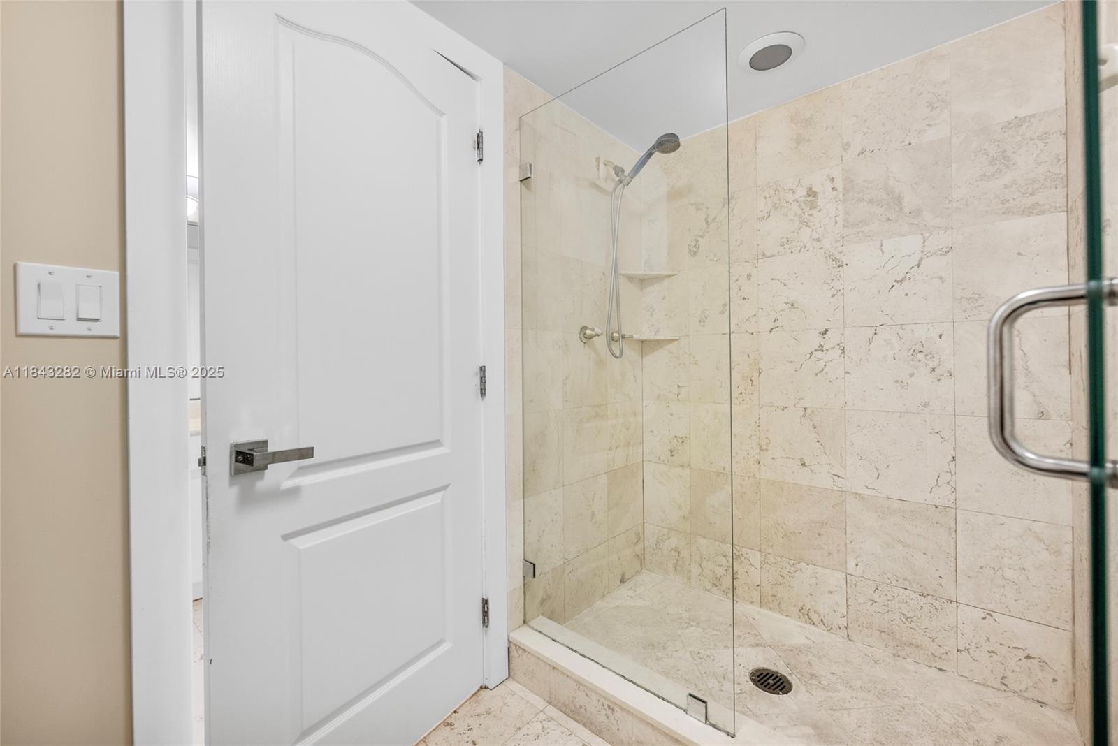THE COURTS AT SOUTH BEACH - Residential Lease