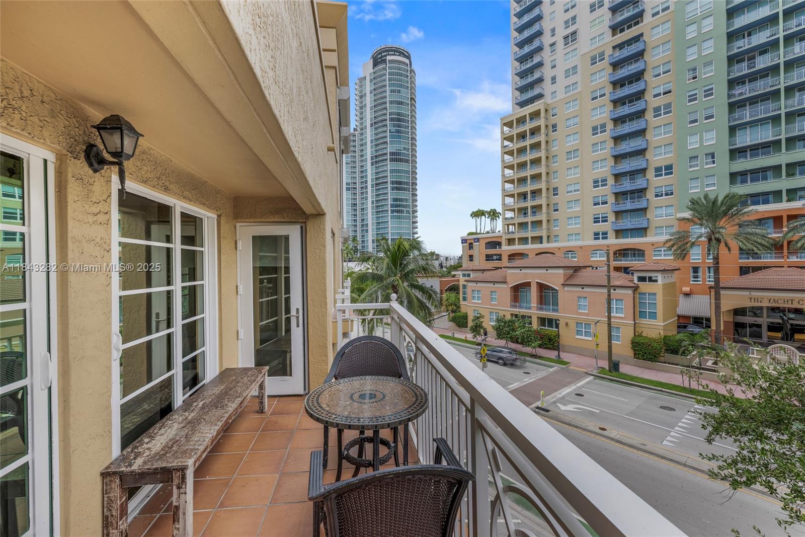 THE COURTS AT SOUTH BEACH - Residential Lease