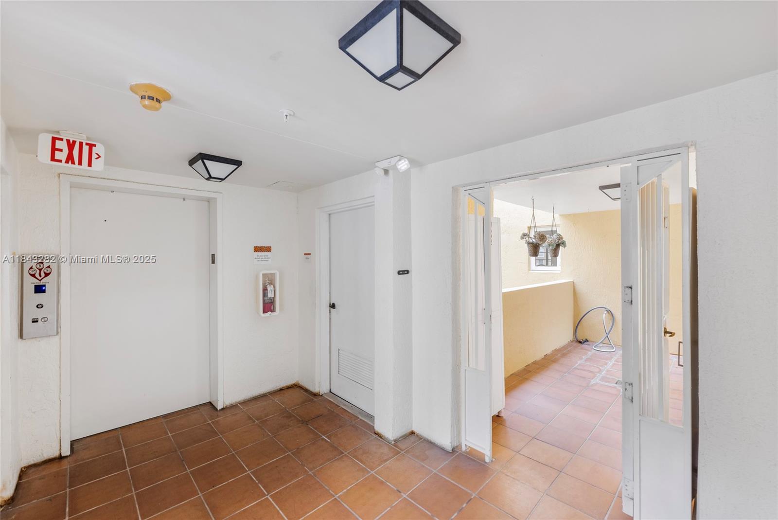 THE COURTS AT SOUTH BEACH - Residential Lease