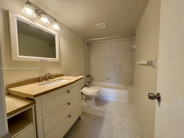 OAKLAND SHORES CONDOMINIU - Residential