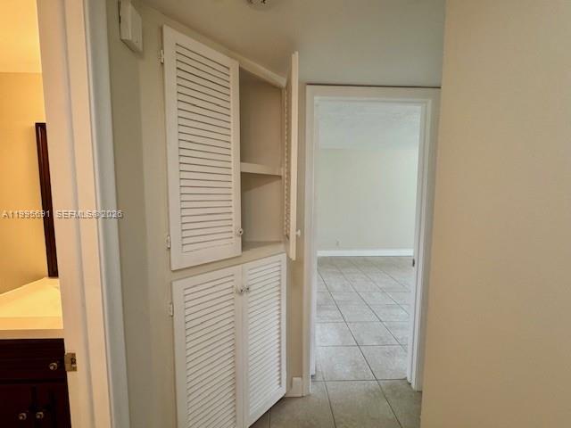 OAKLAND SHORES CONDOMINIU - Residential