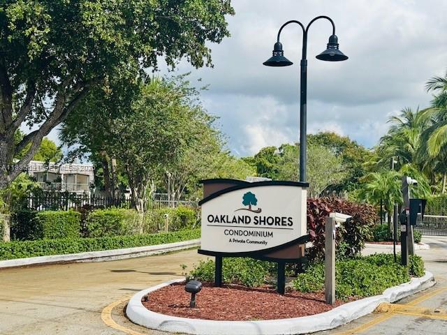 OAKLAND SHORES CONDOMINIU - Residential