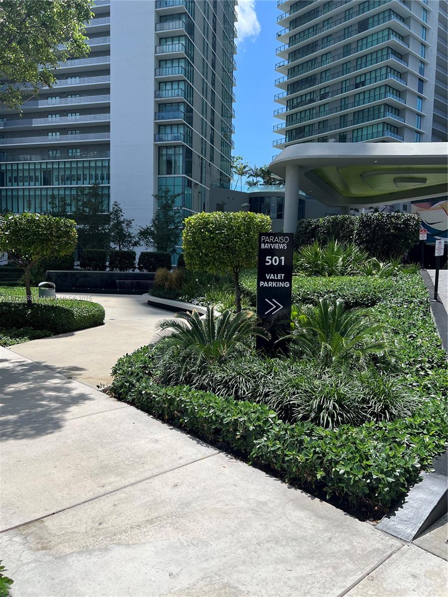 PARAISO BAYVIEWS CONDO - Residential Lease