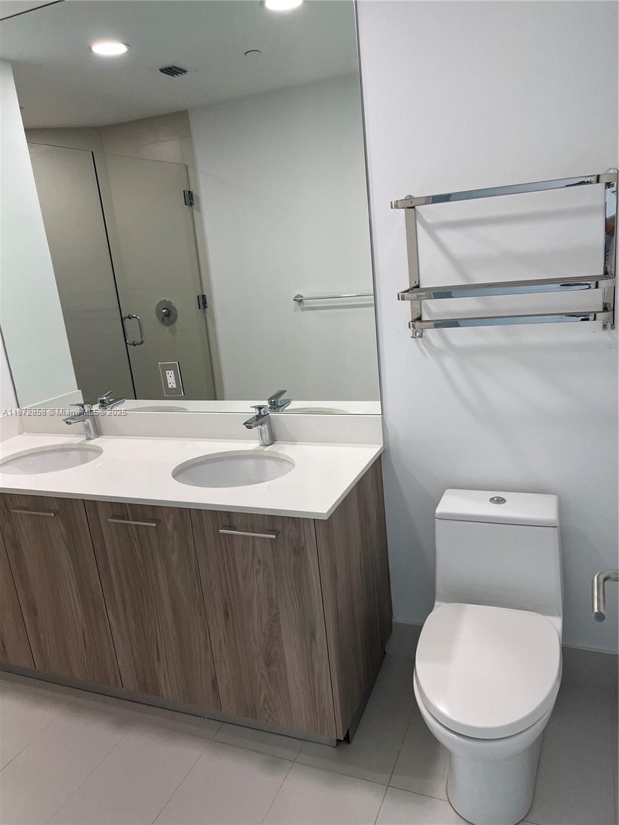 PARAISO BAYVIEWS CONDO - Residential Lease