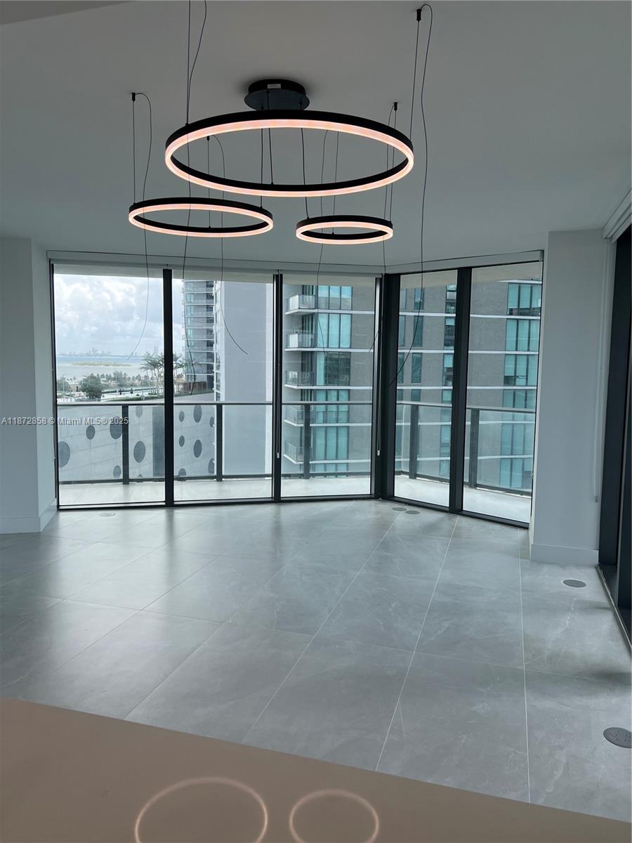 PARAISO BAYVIEWS CONDO - Residential Lease