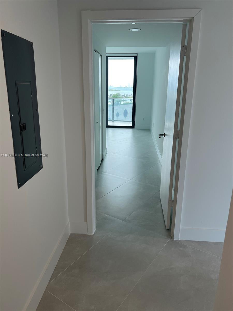 PARAISO BAYVIEWS CONDO - Residential Lease