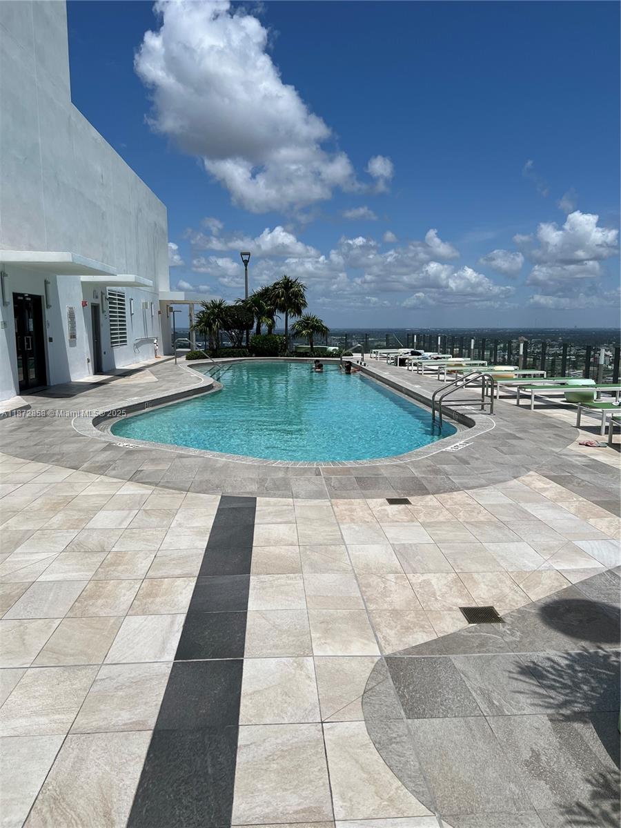 PARAISO BAYVIEWS CONDO - Residential Lease
