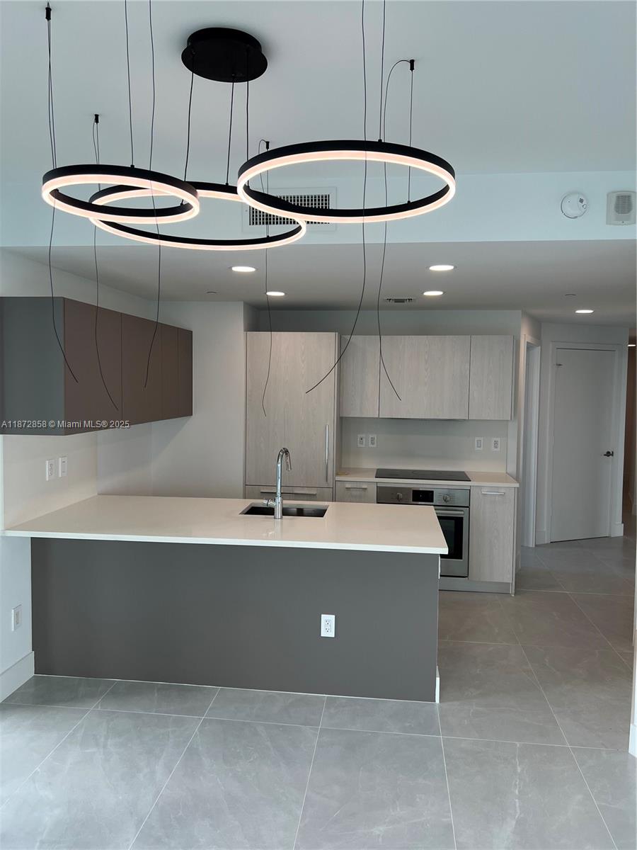 PARAISO BAYVIEWS CONDO - Residential Lease