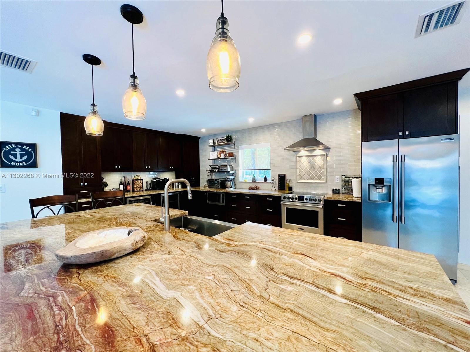 KINGS BAY SUB - Residential