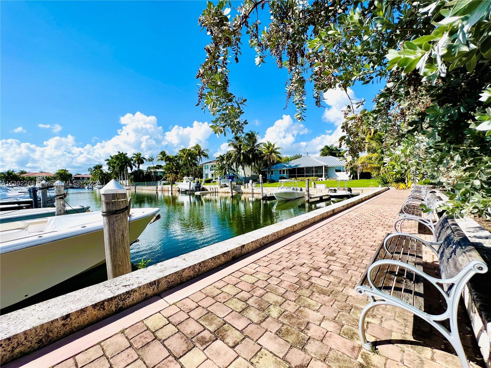 KINGS BAY SUB - Residential