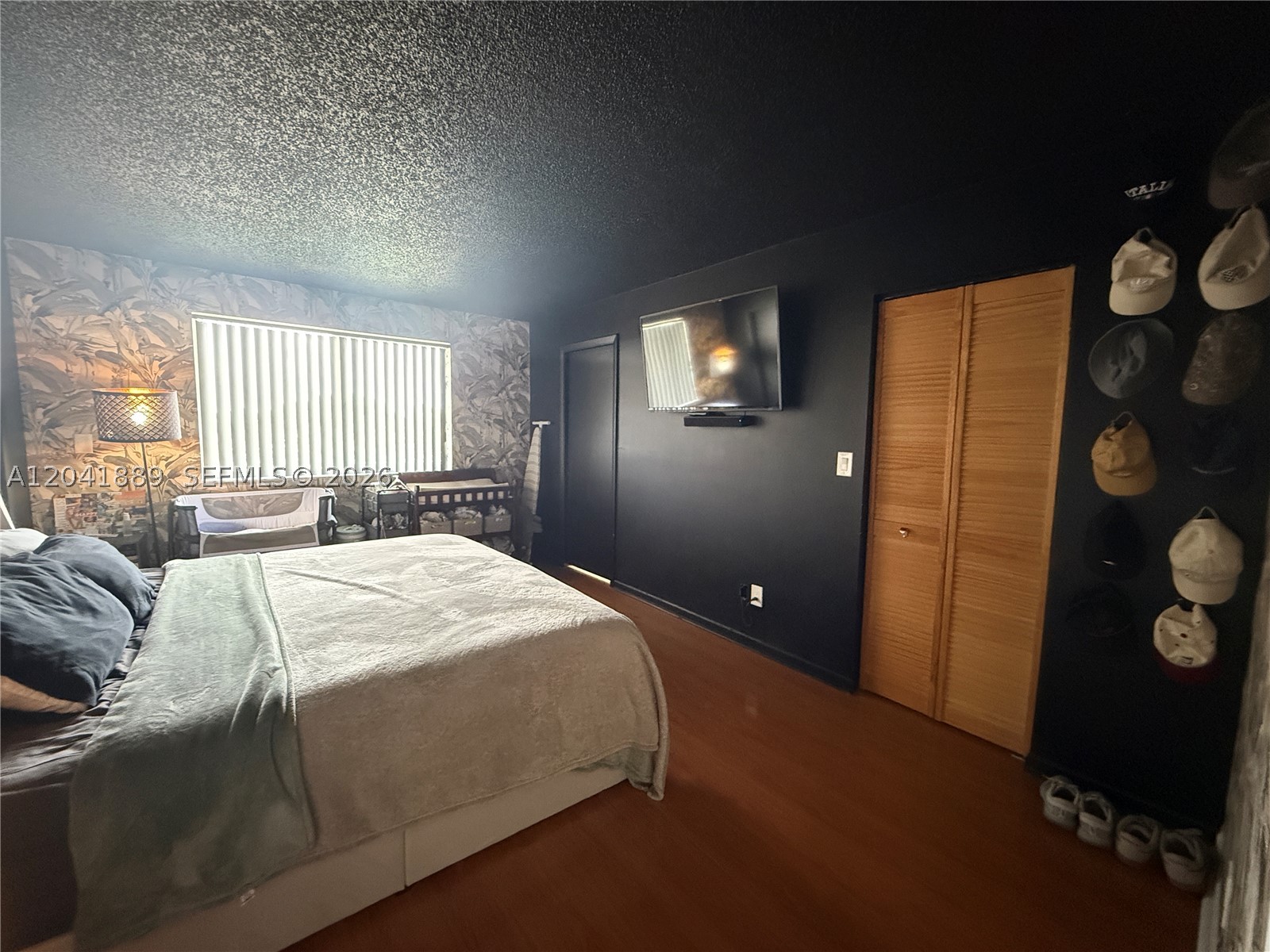 COUNTRY LANE CONDO #1 - Residential