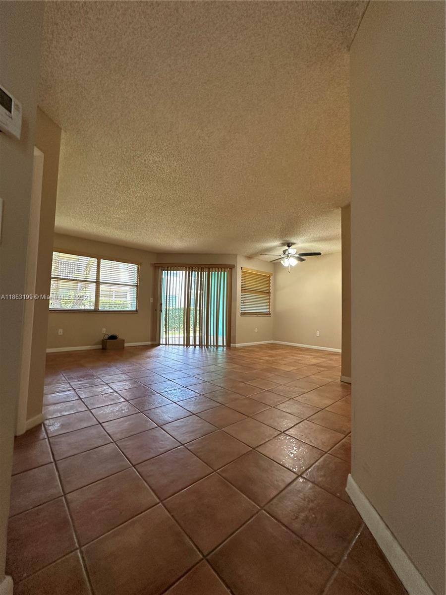 KEYS GATE CONDO NO THREE - Residential