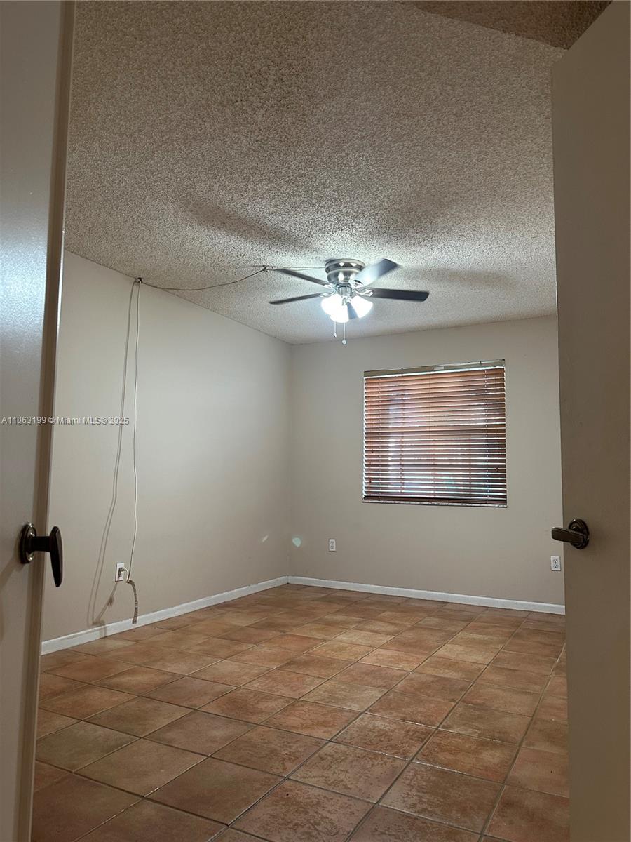 KEYS GATE CONDO NO THREE - Residential