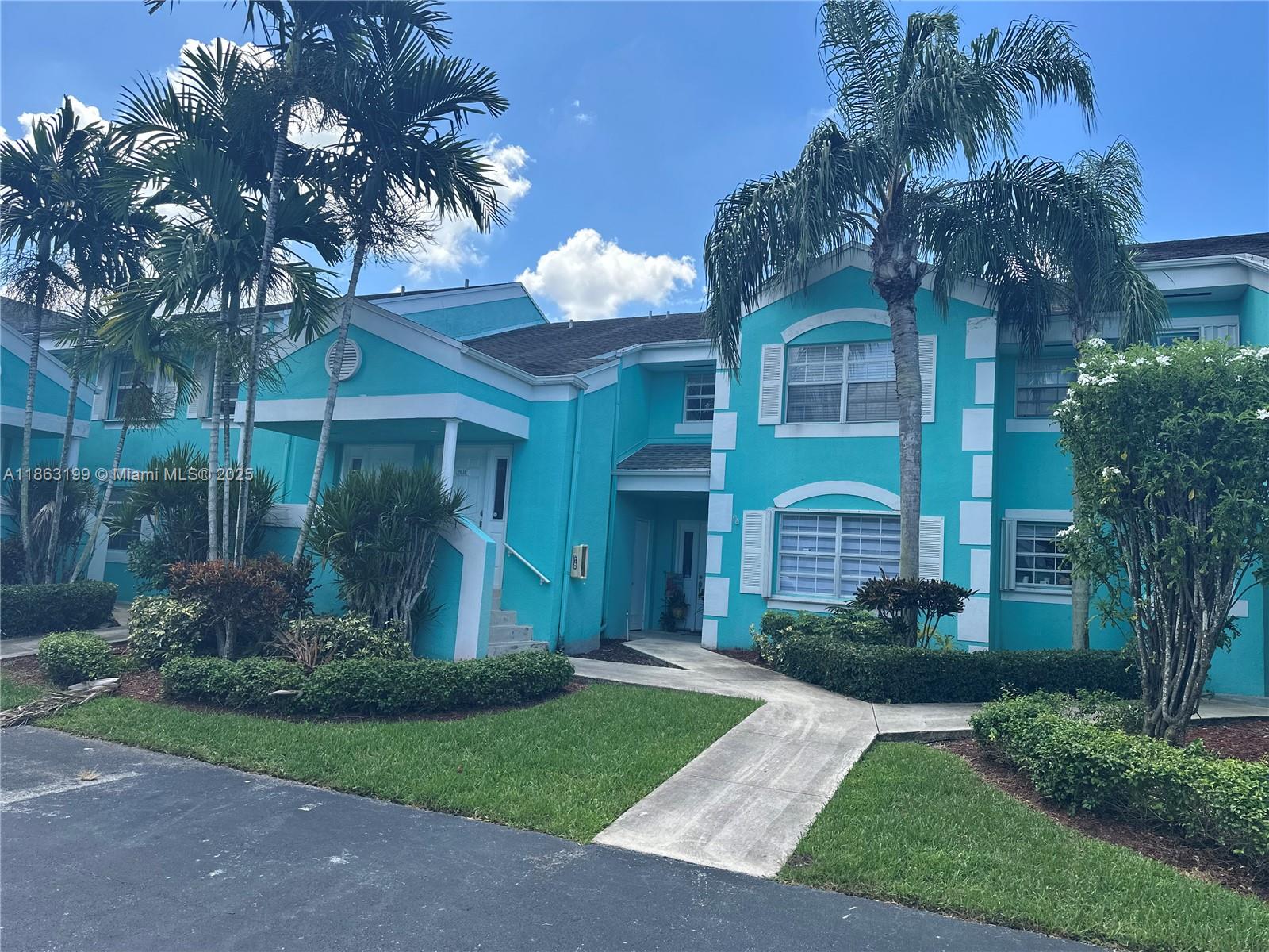 KEYS GATE CONDO NO THREE - Residential