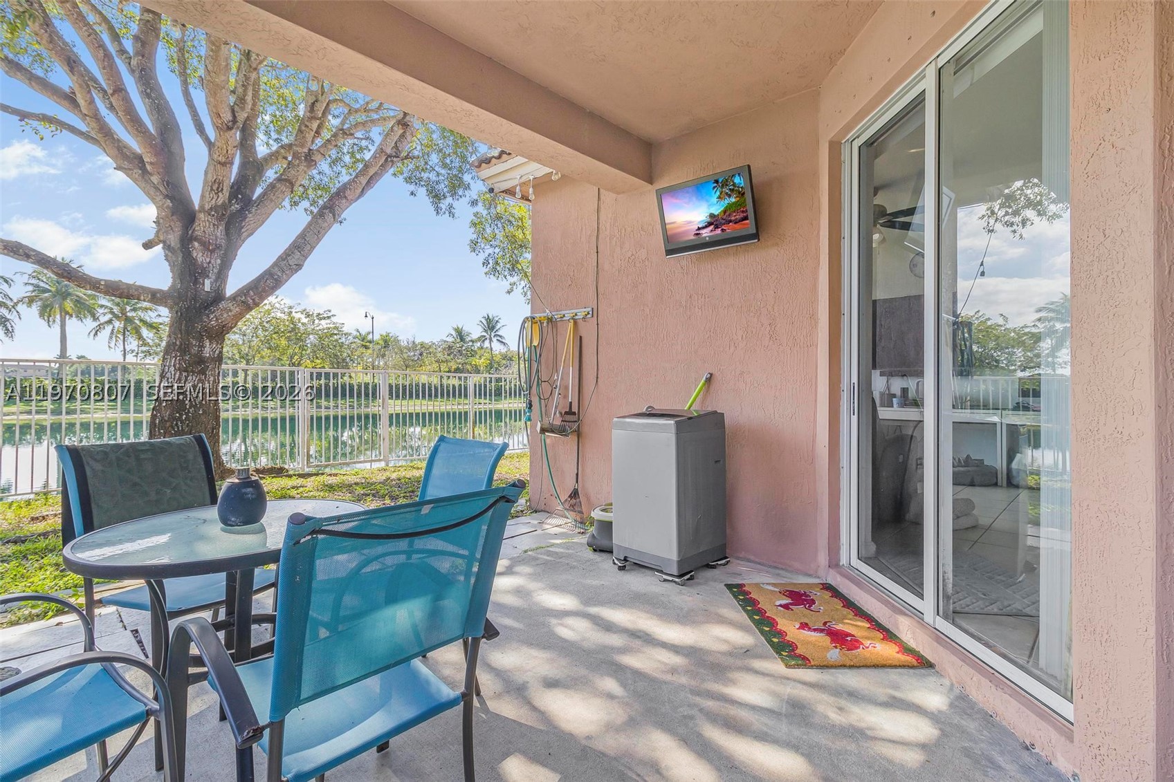 PORTOFINO POINTE - Residential