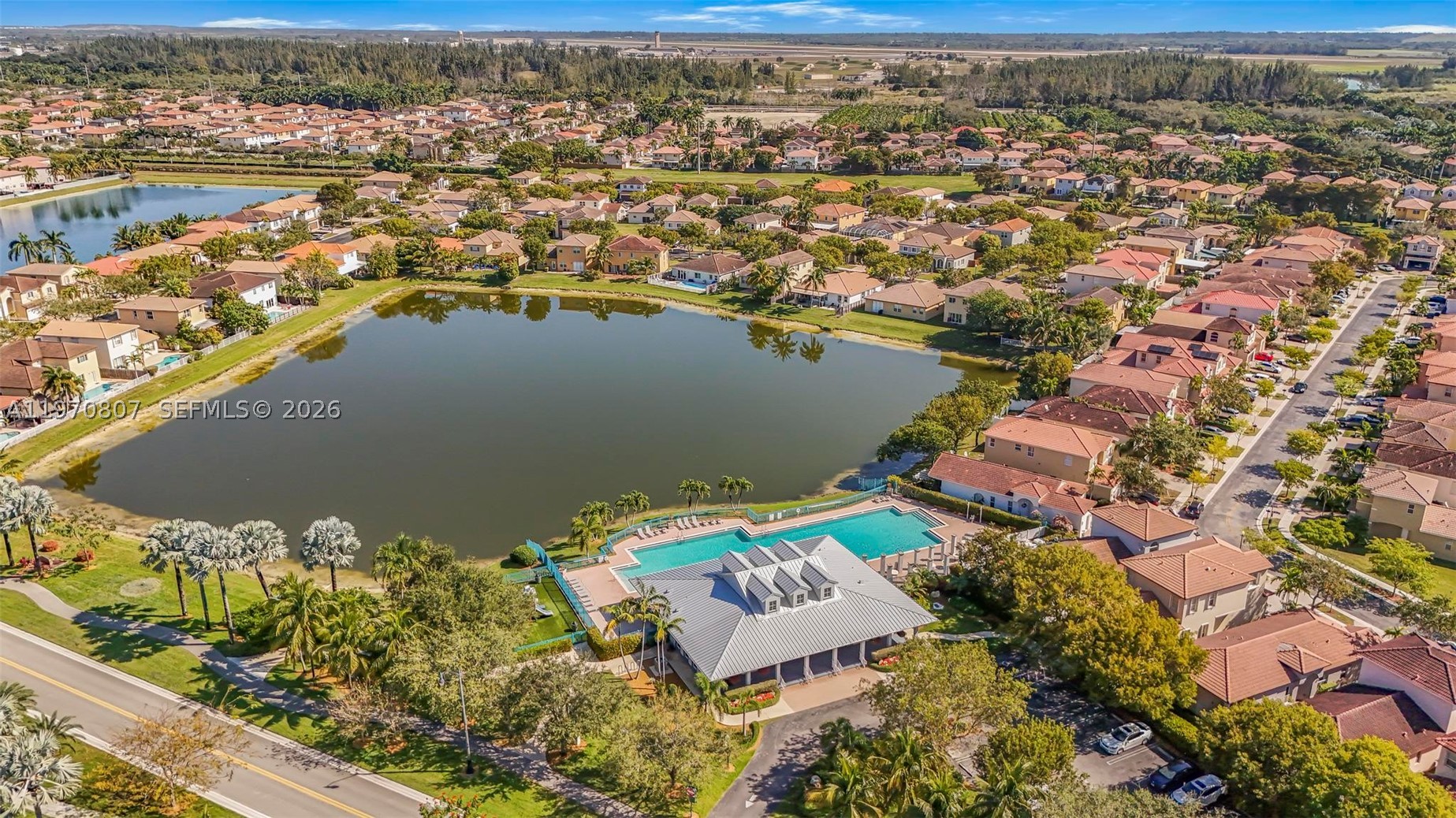 PORTOFINO POINTE - Residential
