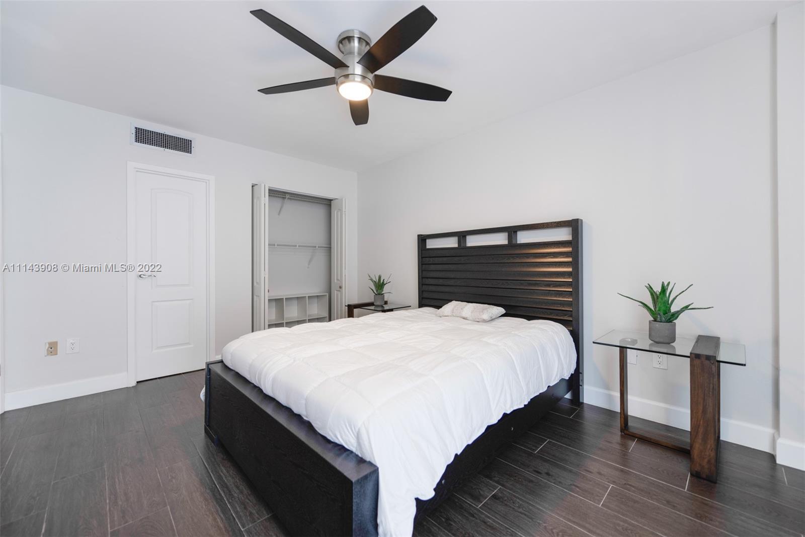 AVENTURA ELDORADO CONDO - Residential