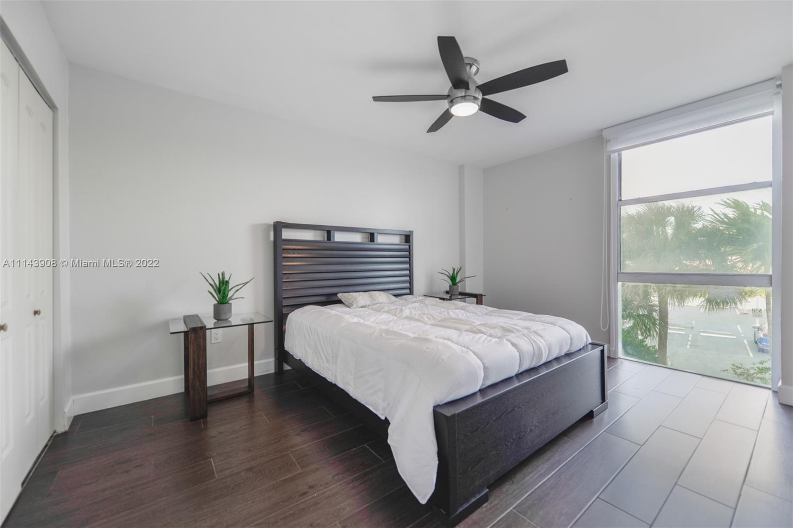 AVENTURA ELDORADO CONDO - Residential