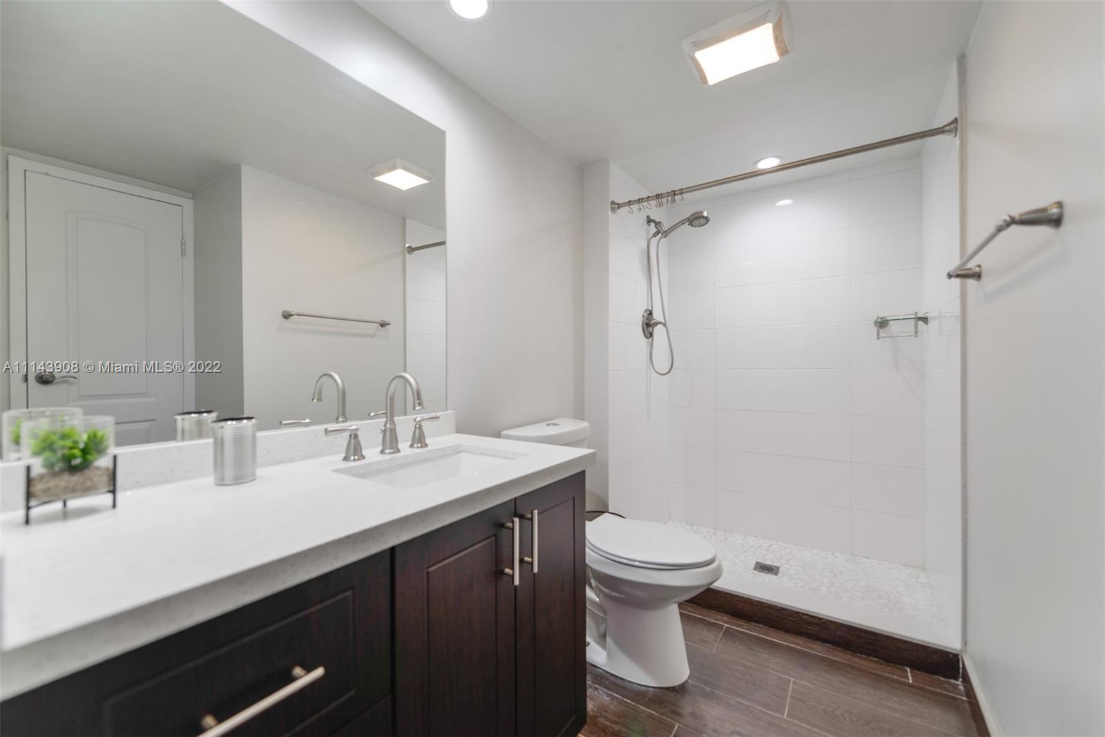 AVENTURA ELDORADO CONDO - Residential