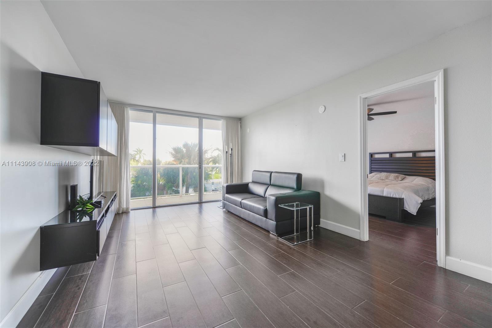 AVENTURA ELDORADO CONDO - Residential