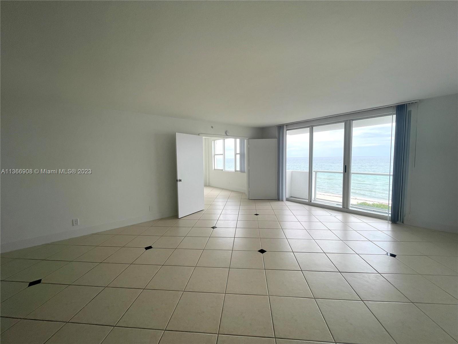 CARLISLE ON THE OCEAN CON - Residential Lease