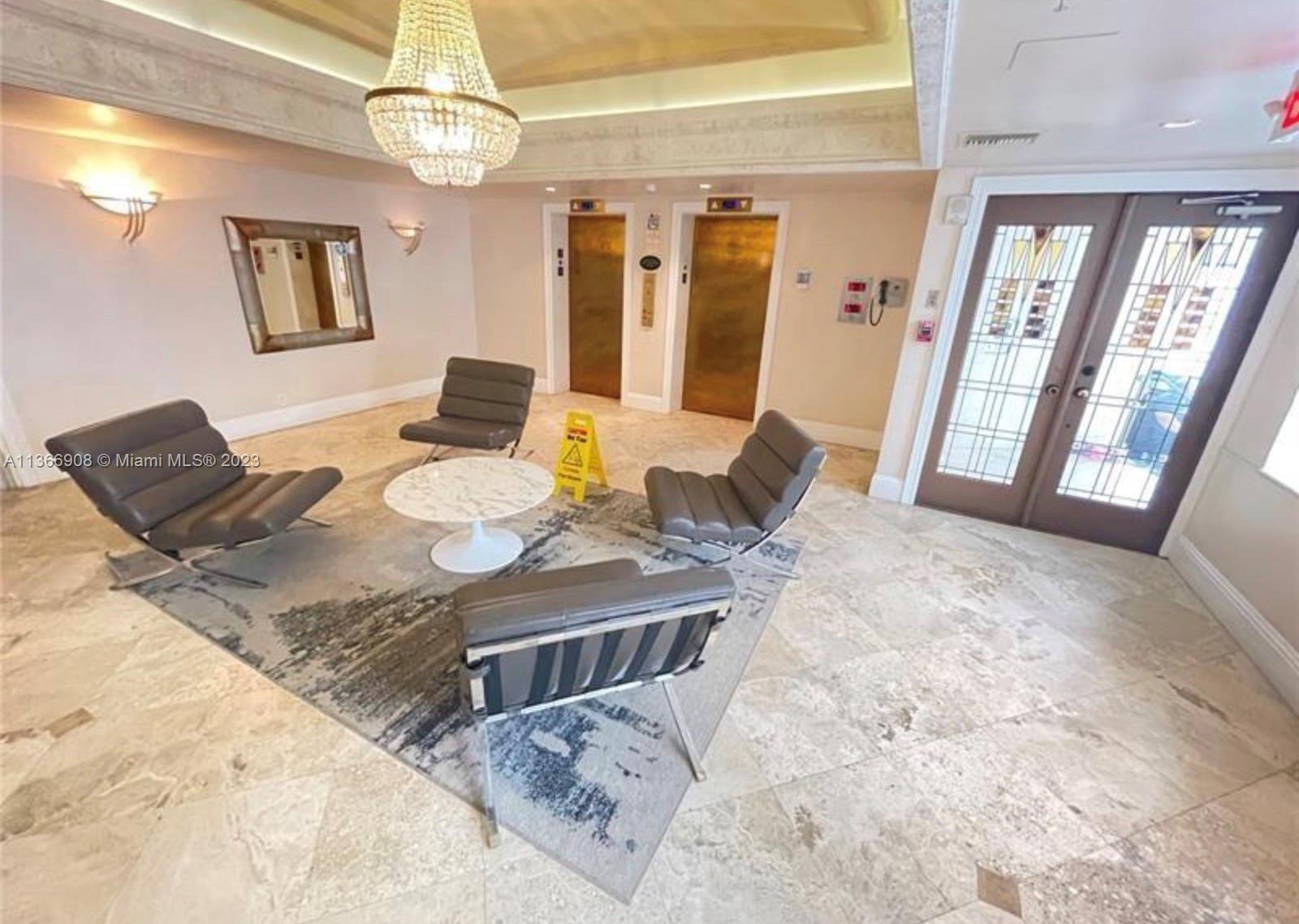 CARLISLE ON THE OCEAN CON - Residential Lease