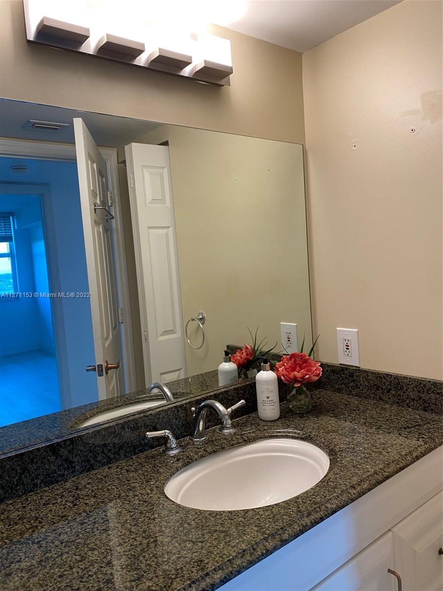 THE ASTON CONDO - Residential Lease
