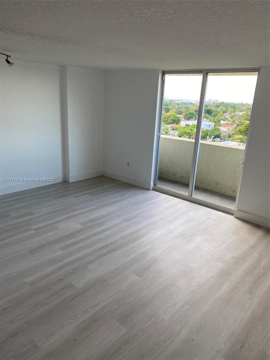 THE ASTON CONDO - Residential Lease
