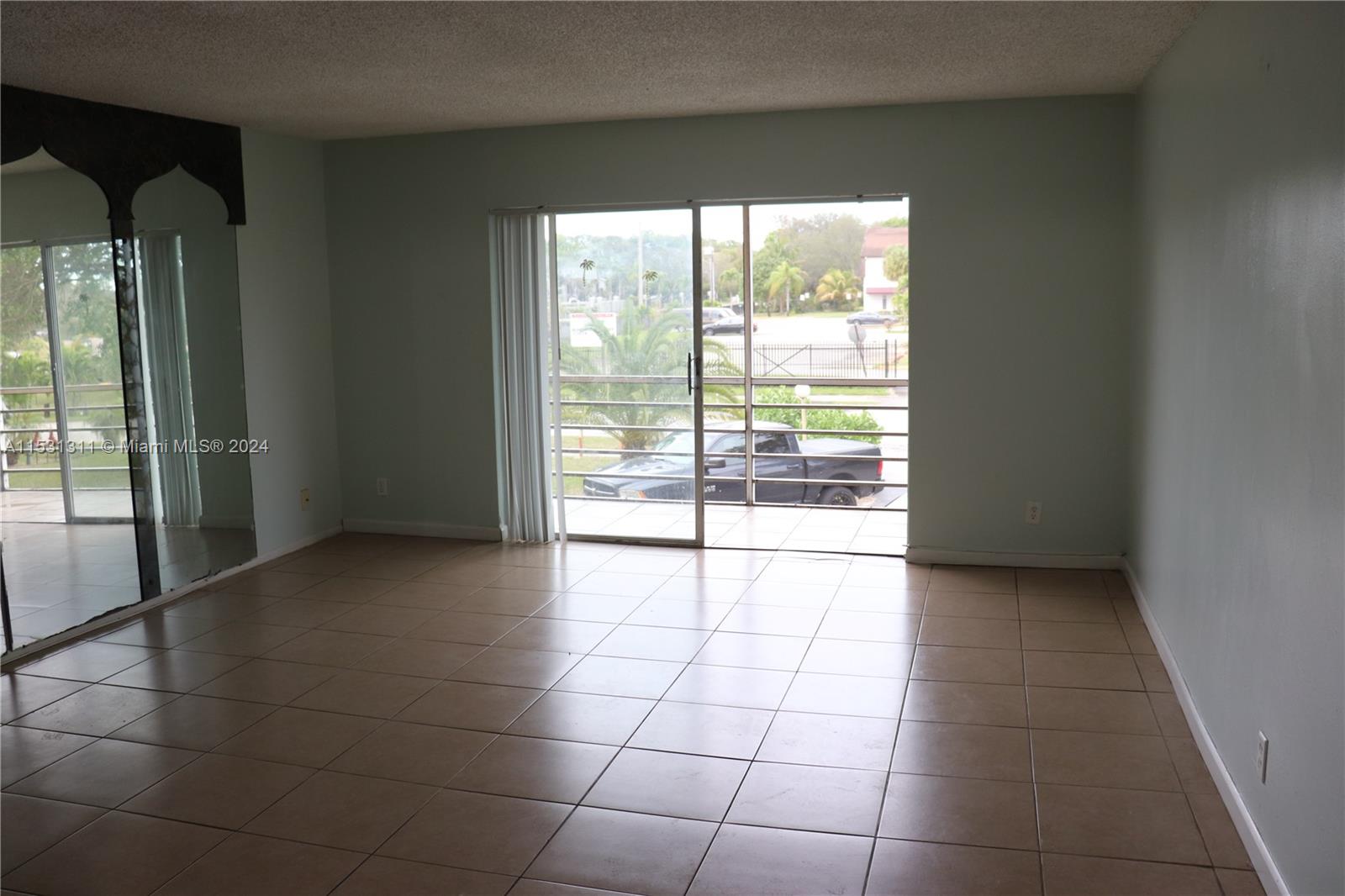 TOWN SQUARE CONDO - Residential