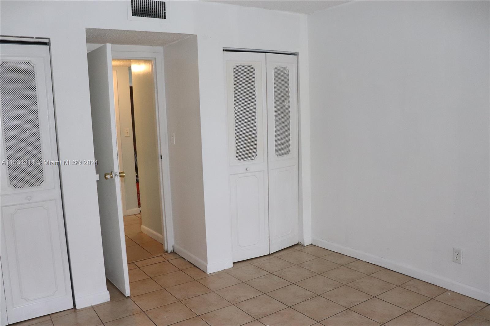 TOWN SQUARE CONDO - Residential