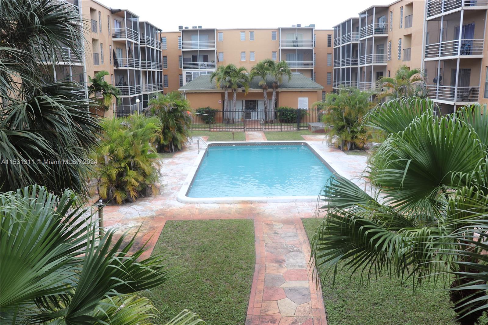 TOWN SQUARE CONDO - Residential