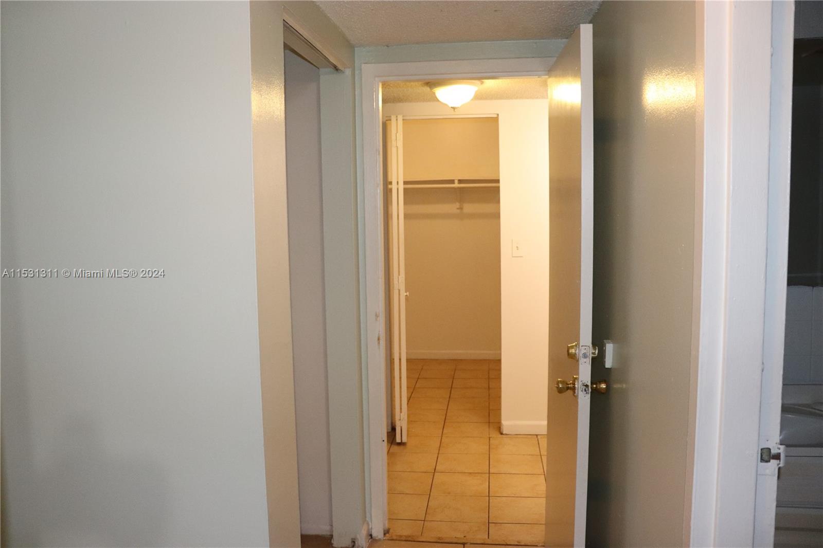 TOWN SQUARE CONDO - Residential