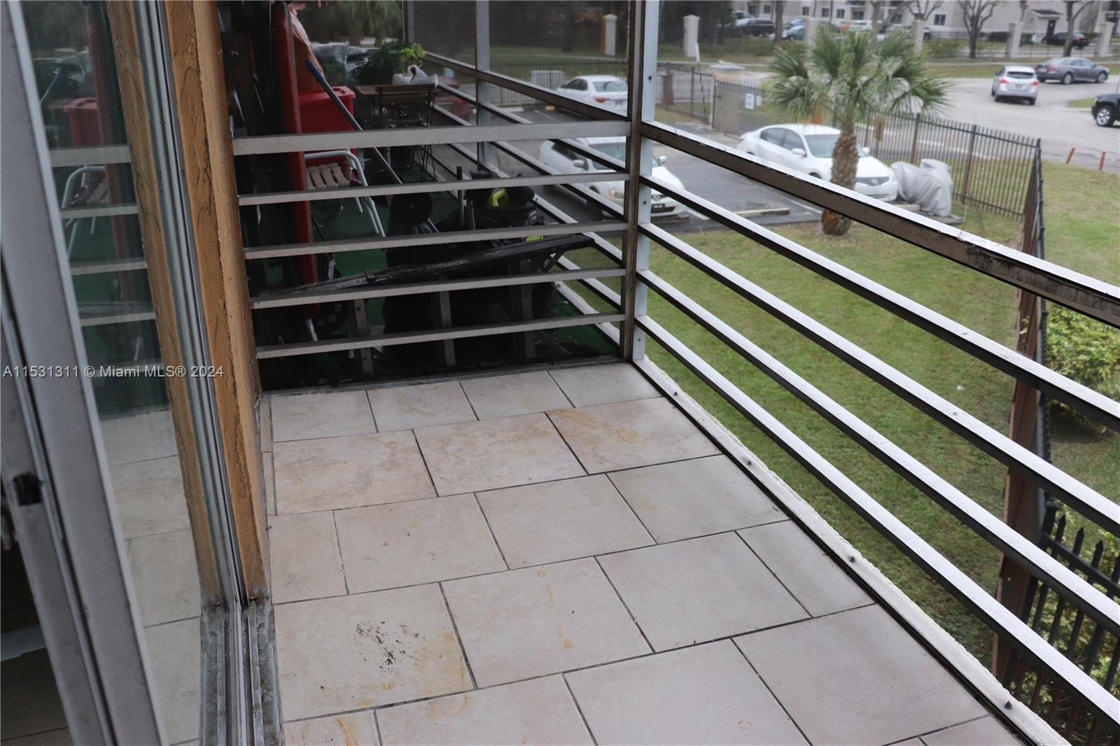 TOWN SQUARE CONDO - Residential