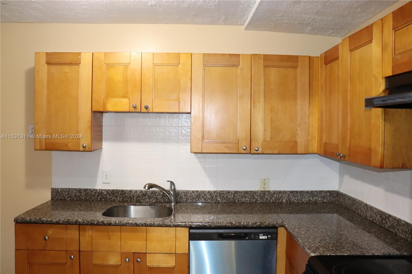 TOWN SQUARE CONDO - Residential