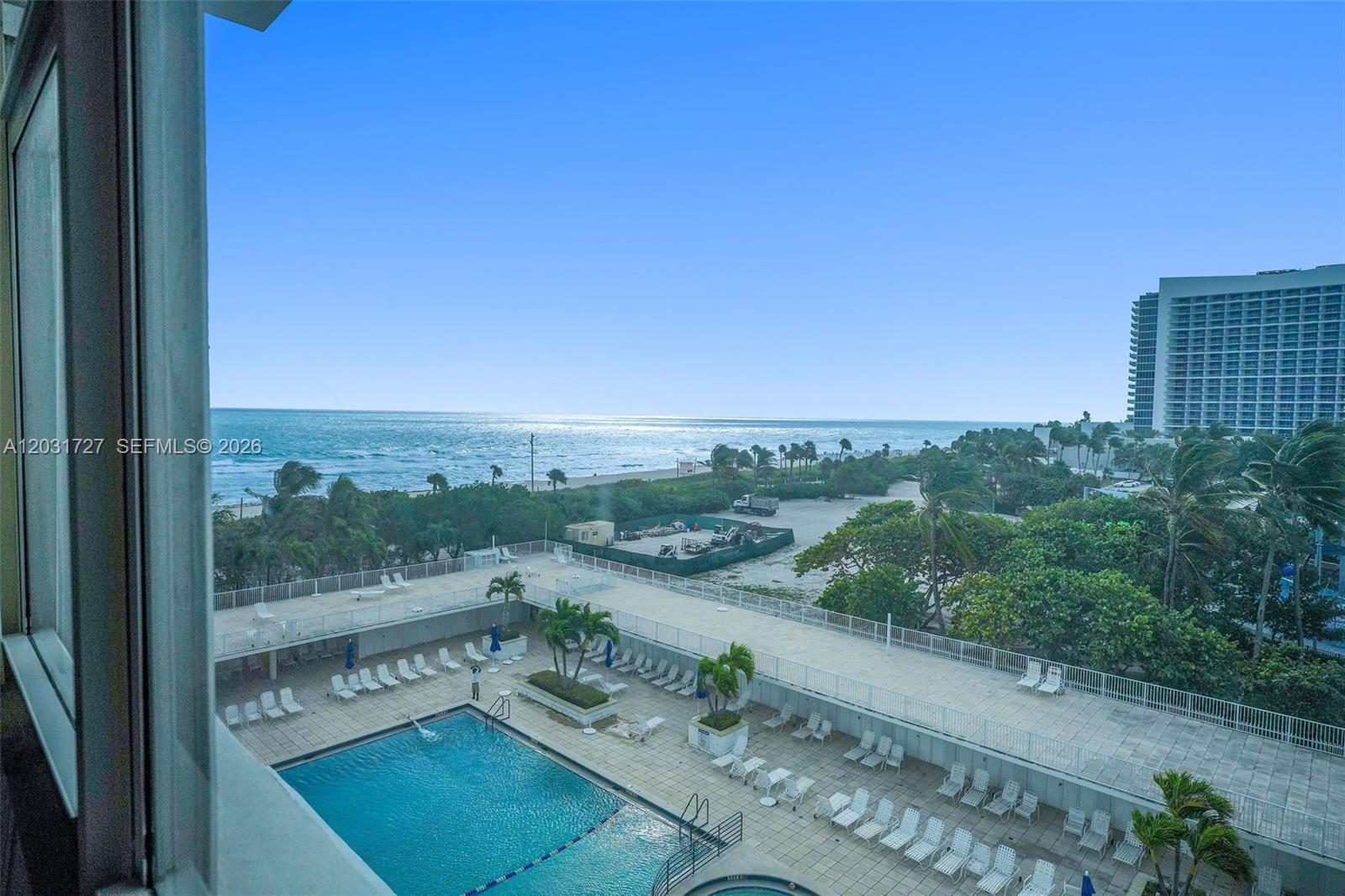 MIMOSA CONDO - Residential