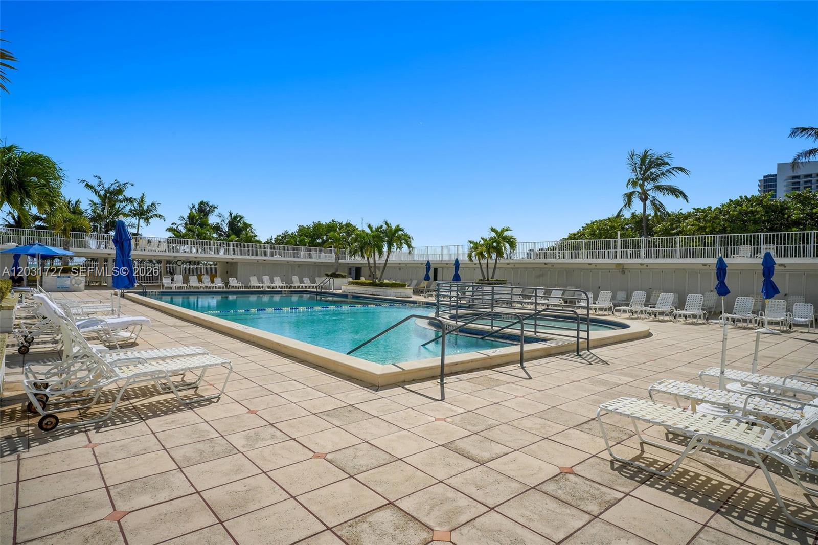 MIMOSA CONDO - Residential