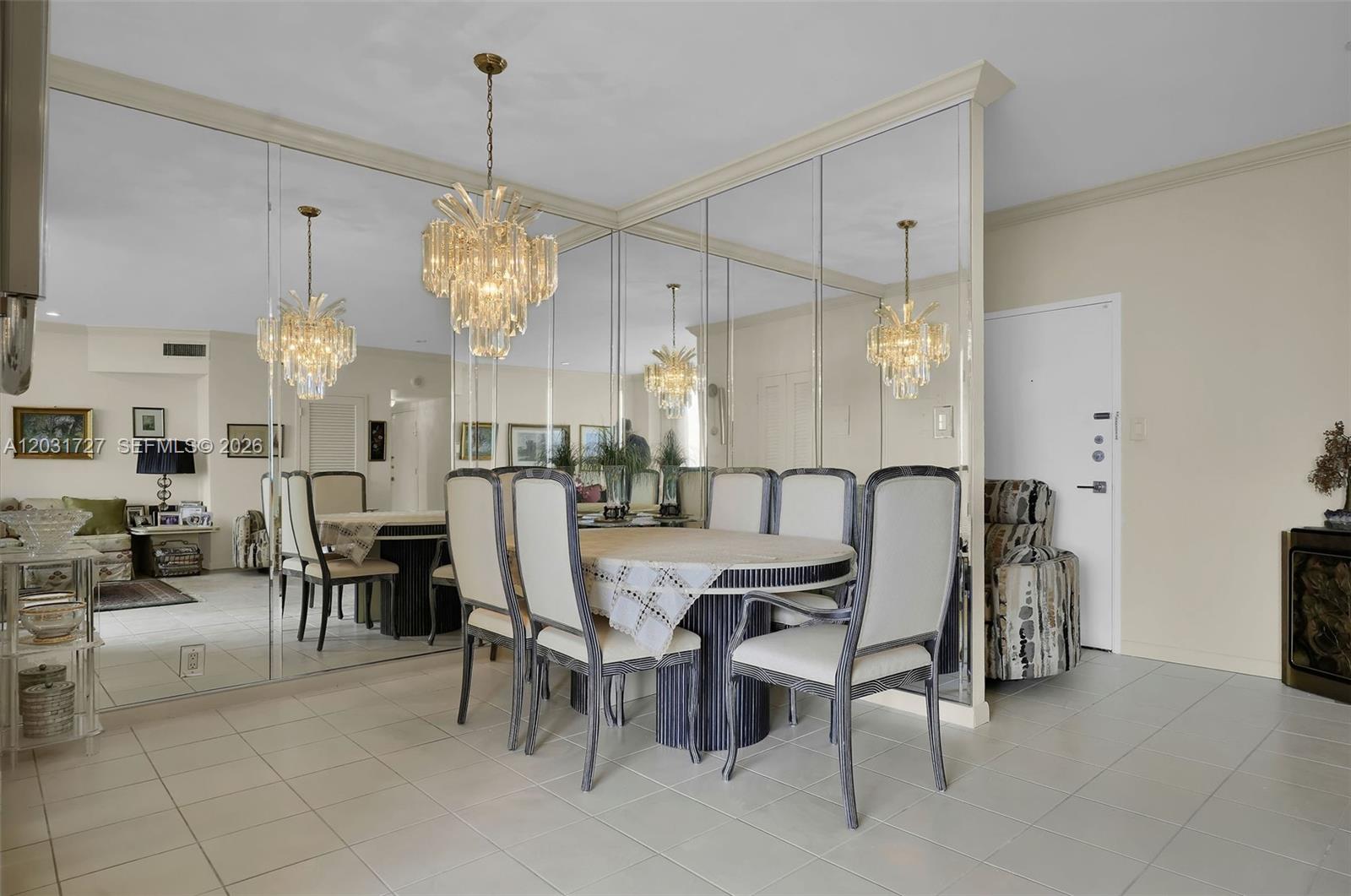 MIMOSA CONDO - Residential