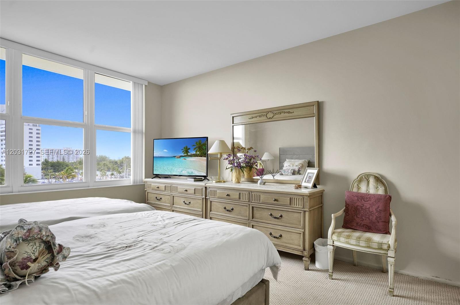 MIMOSA CONDO - Residential