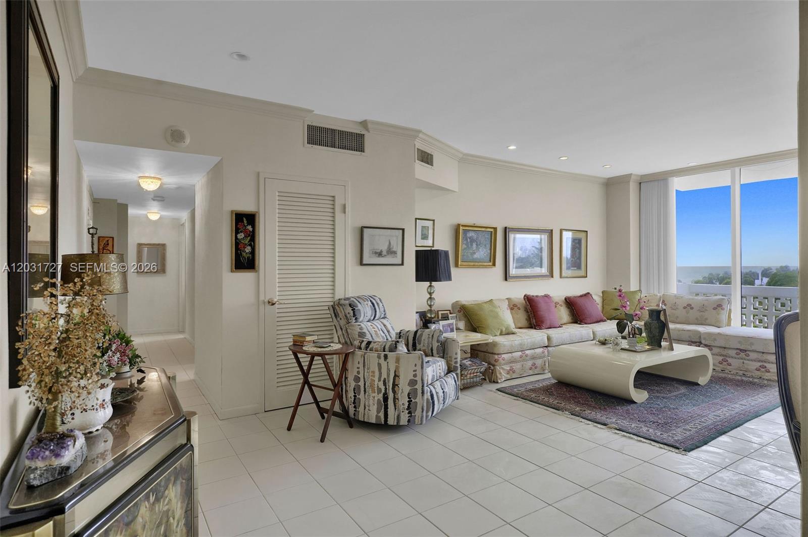 MIMOSA CONDO - Residential